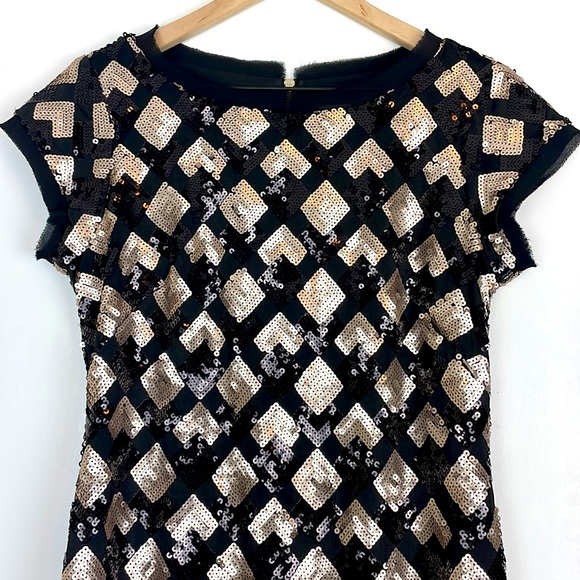 Eliza J Cap Sleeve Sequin Dress - Picture 5 of 11